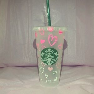 Customizable Starbucks cups!